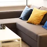 Urbantec Realty - Plaza de Colón