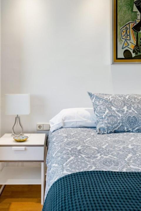 Apartamento Urbantec Realty - Plaza De Colón *