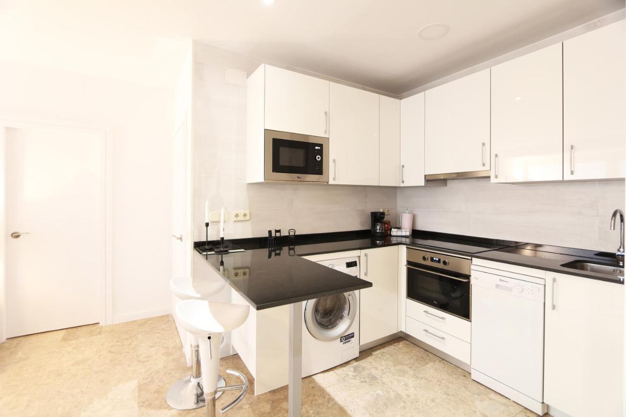 Urbantec Realty - Plaza De Colón Apartamento