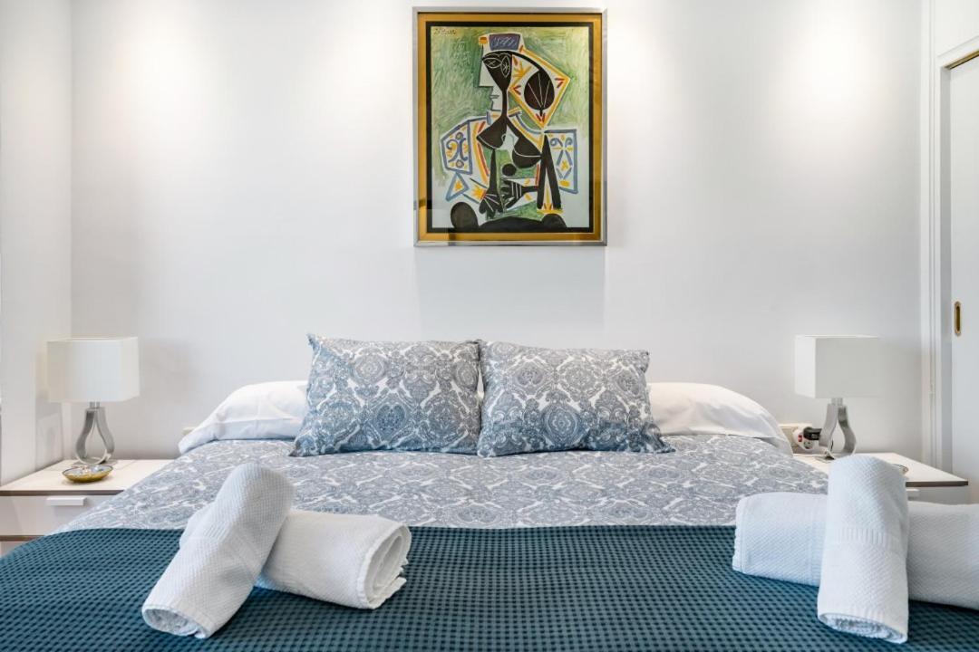 Apartamento Urbantec Realty - Plaza De Colón *
