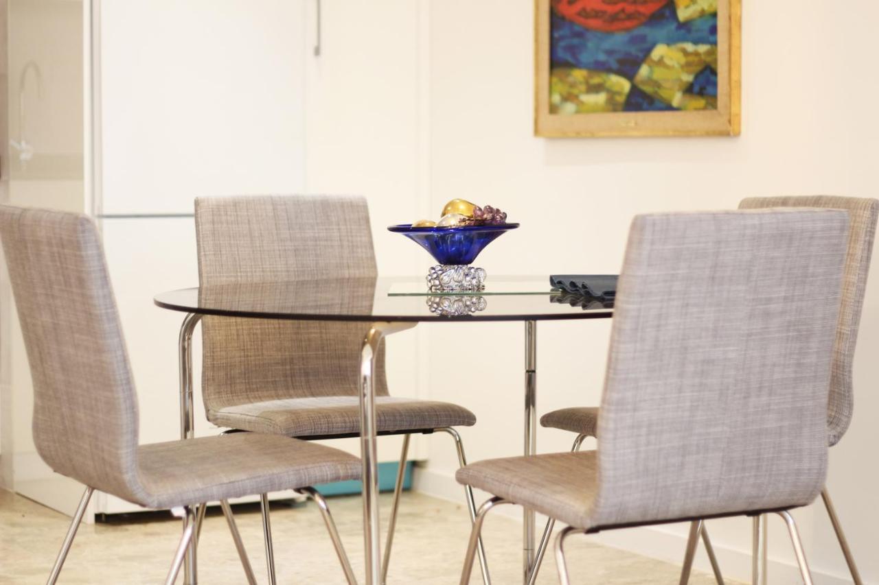 Urbantec Realty - Plaza De Colón Apartamento *